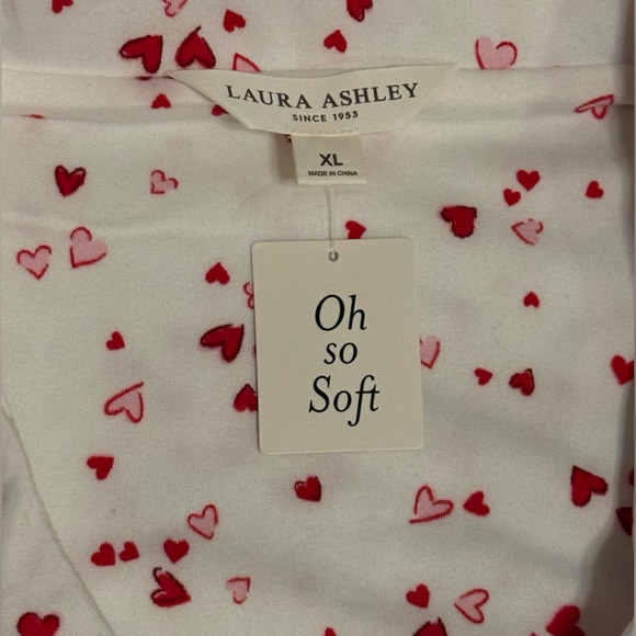 Laura Ashley XL Womens Heart Print Embroidered Love Pajama Set Red White Pink - Picture 6 of 7